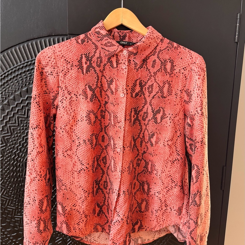 ONLY Pink and Black Snake Print Shirt
